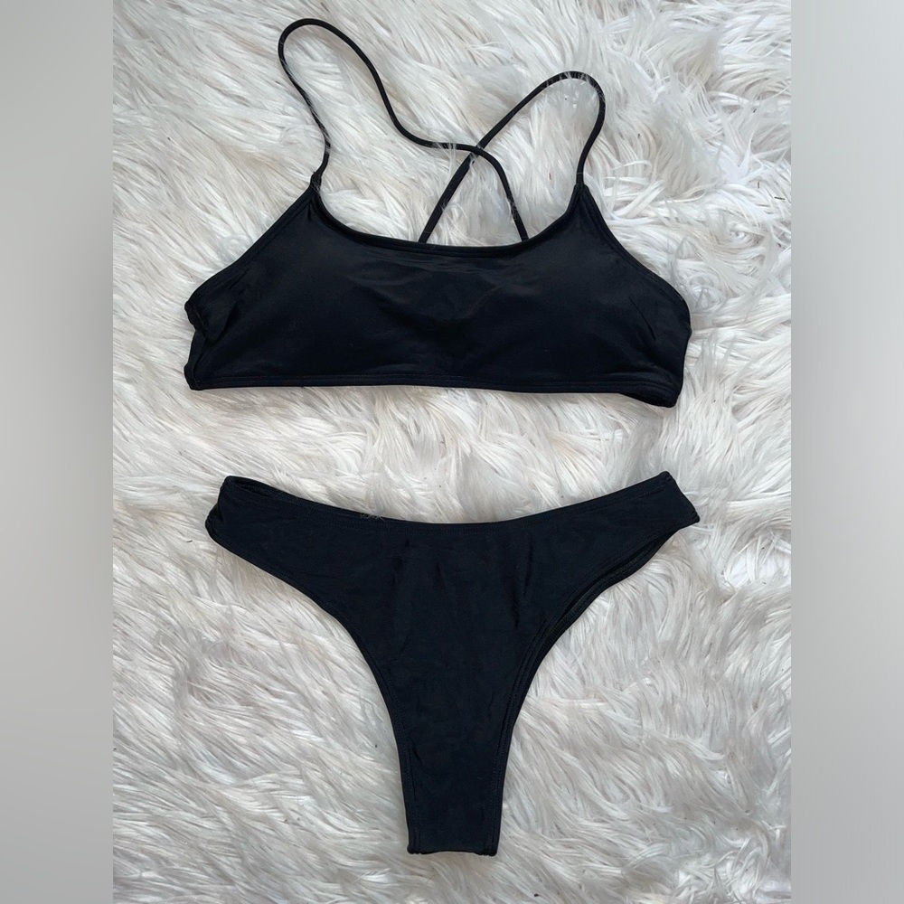 New SHEIN bikini set M medium black cheeky bottoms top bathing suit swimsuit